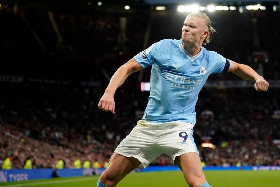 Erling Haaland Shines as Manchester City